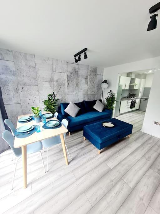 Spacious 5Bed House, Free Parking, No Party ! Glasgow Room photo